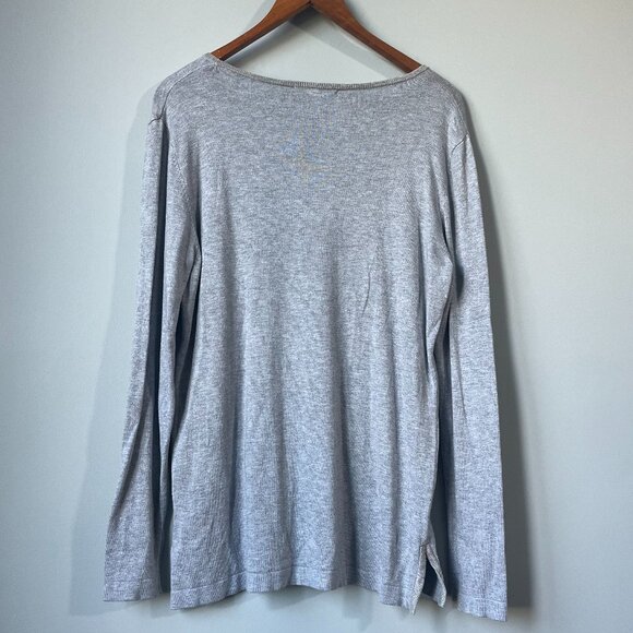 cYc Shimmery V Neck Tunic in gray size Large - Picture 2 of 6